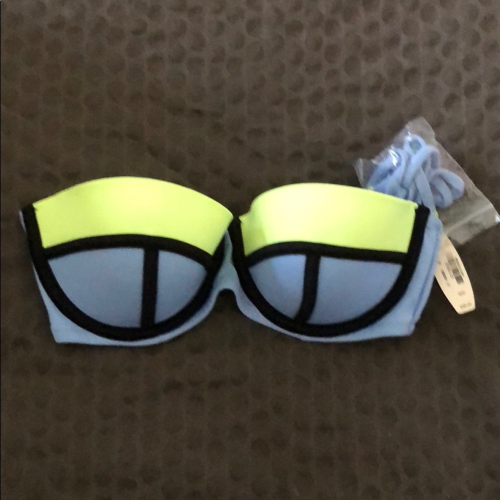 Victoria’s Secret swimming top